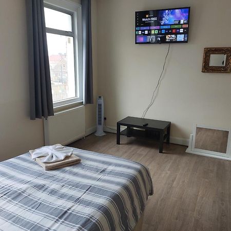 Family Friendly 3 Bedroom Flat Zone 2 - Children Stay Free! London Exterior photo